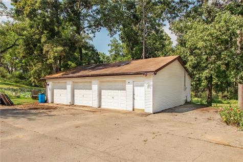 781 New Castle Road Franklin Township PA 16001