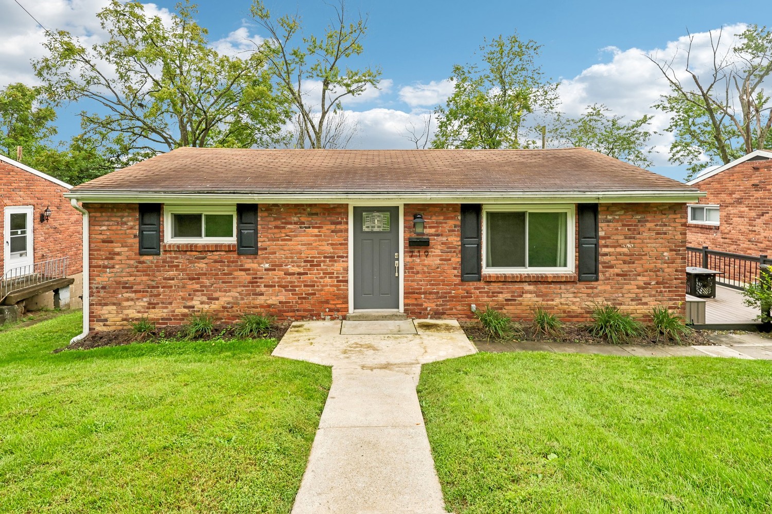 719 Darlington Street Carnegie PA 15106