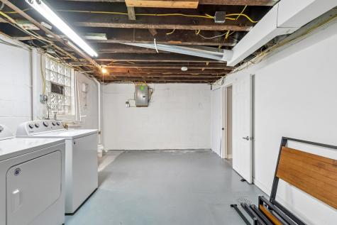 719 Darlington Street Carnegie PA 15106
