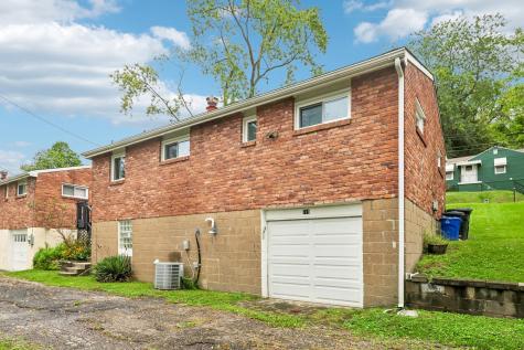719 Darlington Street Carnegie PA 15106