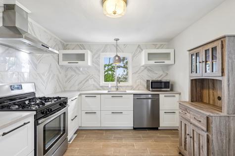 719 Darlington Street Carnegie PA 15106