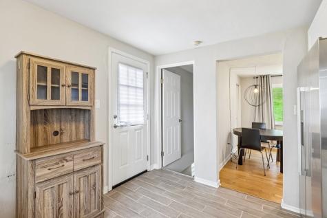 719 Darlington Street Carnegie PA 15106