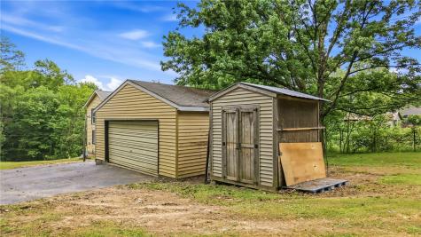 108 Walnut Street West Salem Township PA 16125