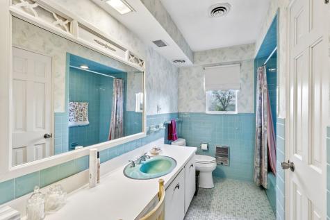 517 Cavitt Avenue Trafford PA 15085