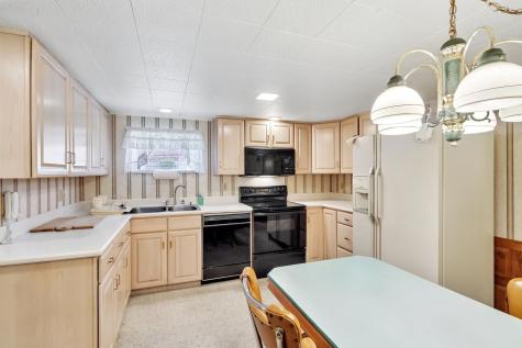 517 Cavitt Avenue Trafford PA 15085