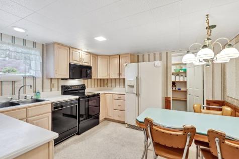 517 Cavitt Avenue Trafford PA 15085