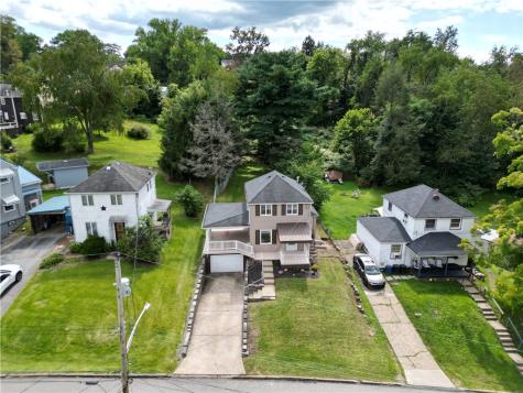 706 East Drive Clairton PA 15025