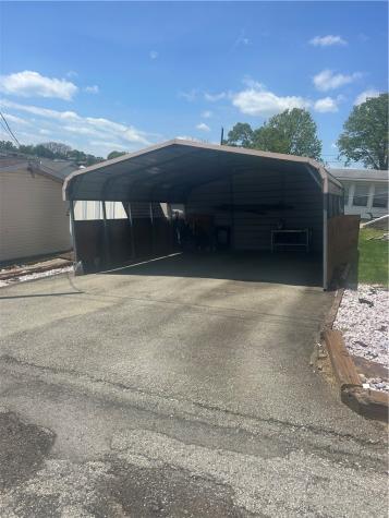 309 Spruce Street Mt Pleasant Boro PA 15666