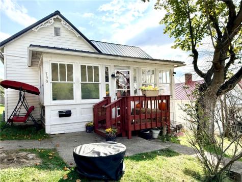 790 Bowlby Street Waynsbrg/frankln Township PA 15370