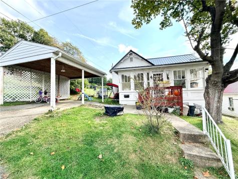 790 Bowlby Street Waynsbrg/frankln Township PA 15370