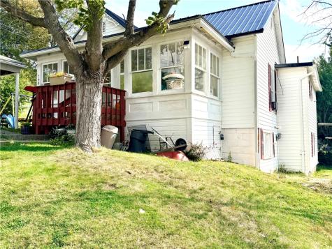 790 Bowlby Street Waynsbrg/frankln Township PA 15370