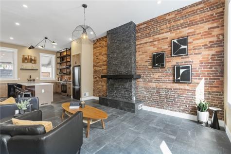 925 Constance Street Central North Side PA 15212