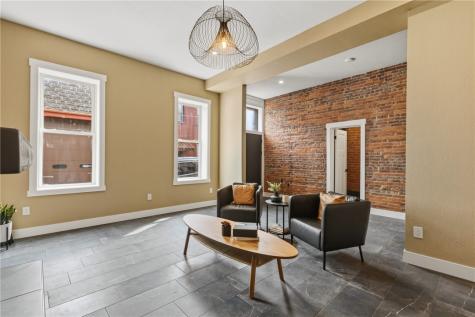 925 Constance Street Central North Side PA 15212