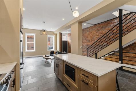 925 Constance Street Central North Side PA 15212