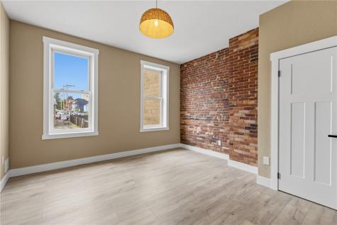 925 Constance Street Central North Side PA 15212