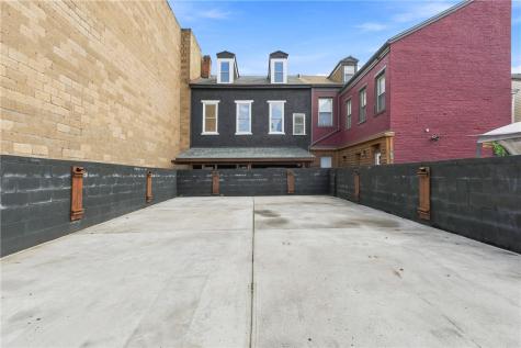 925 Constance Street Central North Side PA 15212