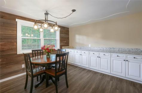 1520 Woodstream Drive Shaler PA 15116