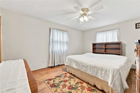 3203 Regis Drive Erie City PA 16510
