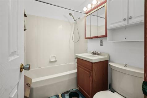 137 Eastminster Drive Verona PA 15147