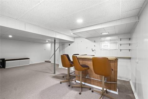 137 Eastminster Drive Verona PA 15147