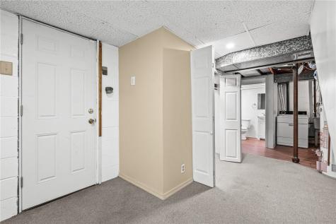 137 Eastminster Drive Verona PA 15147