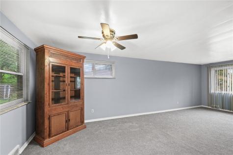 137 Eastminster Drive Verona PA 15147