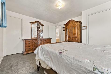 533 Longvue Drive New Kensington PA 15068