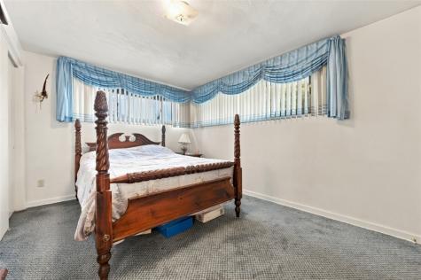 533 Longvue Drive New Kensington PA 15068