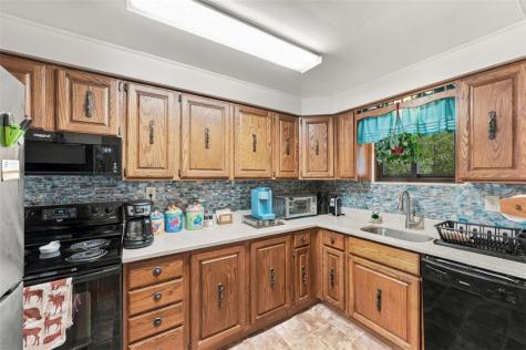 533 Longvue Drive New Kensington PA 15068
