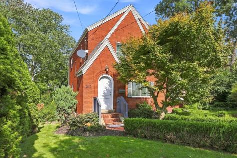 2517 Greensburg Pike Churchill Boro PA 15221