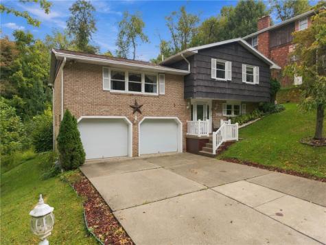 702 Woodside Drive Jeannette PA 15644
