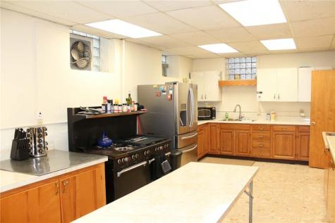 1100 Vine Street Connellsville PA 15425