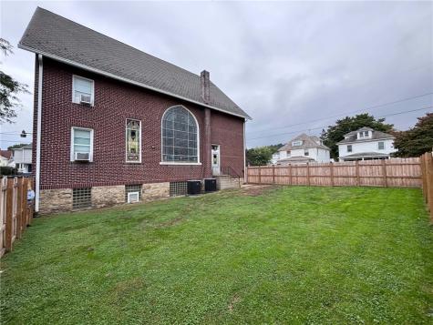 1100 Vine Street Connellsville PA 15425