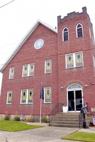 1100 Vine Street Connellsville PA 15425