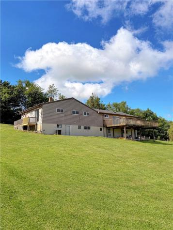 621 Washington Pike Avella PA 15312
