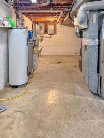 621 Washington Pike Avella PA 15312