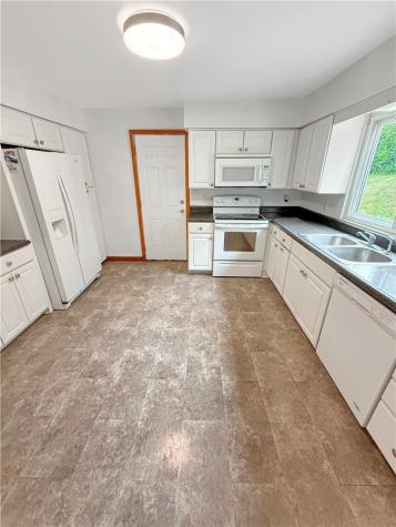 621 Washington Pike Avella PA 15312