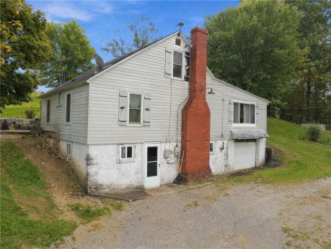 928 Duvall Road Fallowfield Township PA 15022