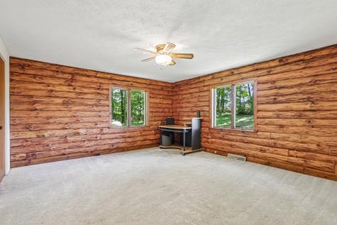 168 Airlane Drive Hanover Township PA 15050