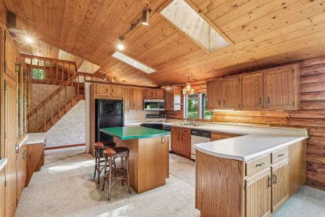 168 Airlane Drive Hanover Township PA 15050