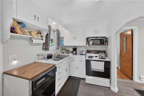 133 Lower Hayes Road Rayburn Township PA 16201