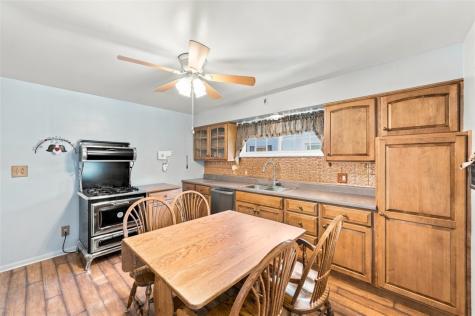 145 Michigan Avenue Lower Burrell PA 15068