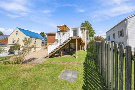 145 Michigan Avenue Lower Burrell PA 15068
