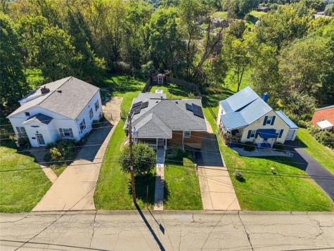 145 Michigan Avenue Lower Burrell PA 15068