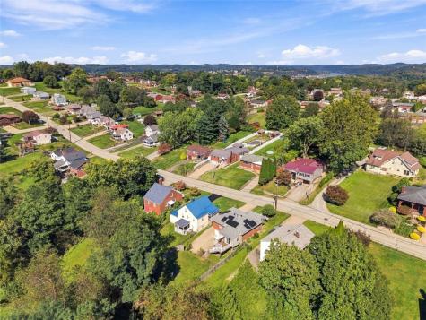 145 Michigan Avenue Lower Burrell PA 15068