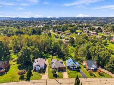 145 Michigan Avenue Lower Burrell PA 15068