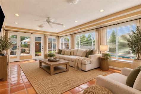 821 Jonathan Drive Bethel Park PA 15102