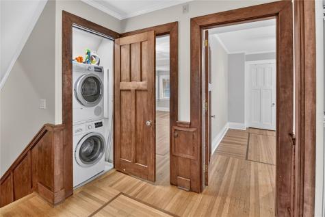 1321 Beechwood Boulevard Squirrel Hill PA 15217