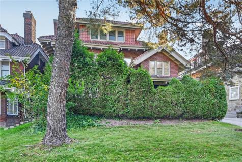 1321 Beechwood Boulevard Squirrel Hill PA 15217
