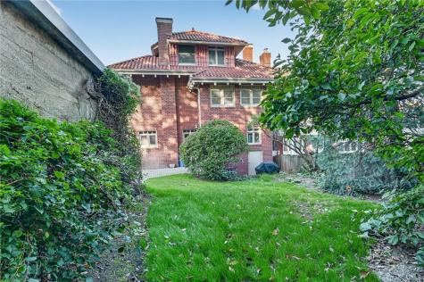 1321 Beechwood Boulevard Squirrel Hill PA 15217